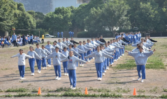 連州市職業(yè)技術(shù)學校、連州技工學校舉辦2019年廣播操比賽708.png