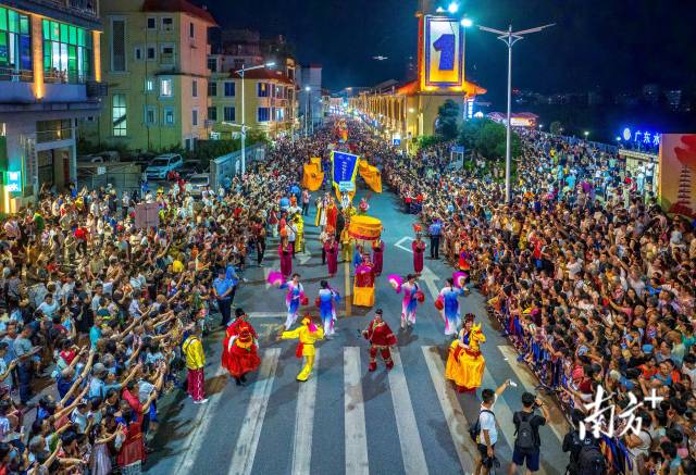 “到連州過周末 到連州吃宵夜”成為旅游品牌。丘貴星 攝